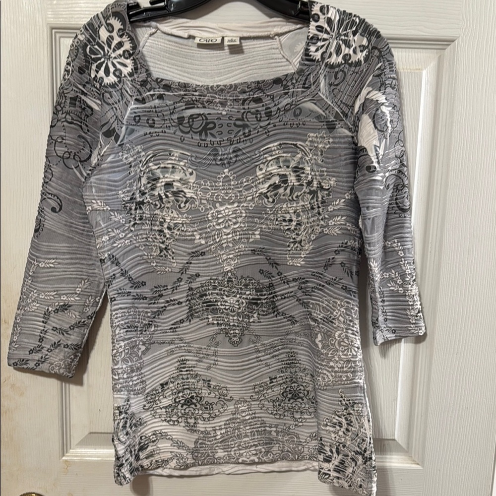 Cato Gray Blouse with Flowy Design